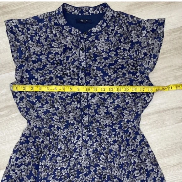 Madewell Silk Shirtdress in Newsprint Floral 8 - Picture 6 of 7